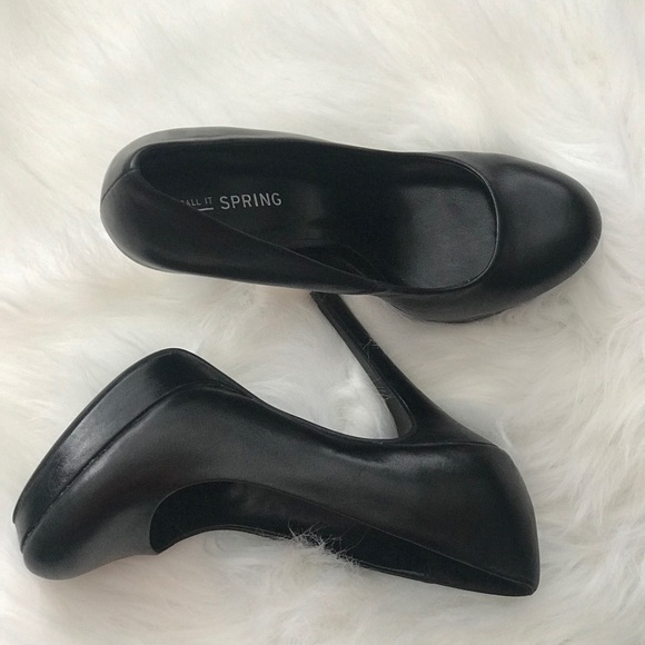 Call It Spring Black Heeled Shoes - Picture 9 of 9
